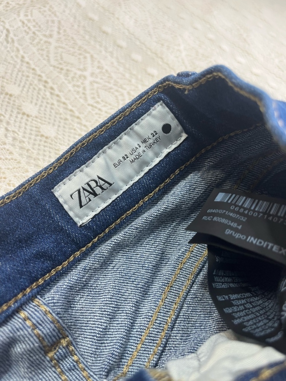 Zara Women's Dark Blue Straight-Leg Jeans - Picture 5 of 6